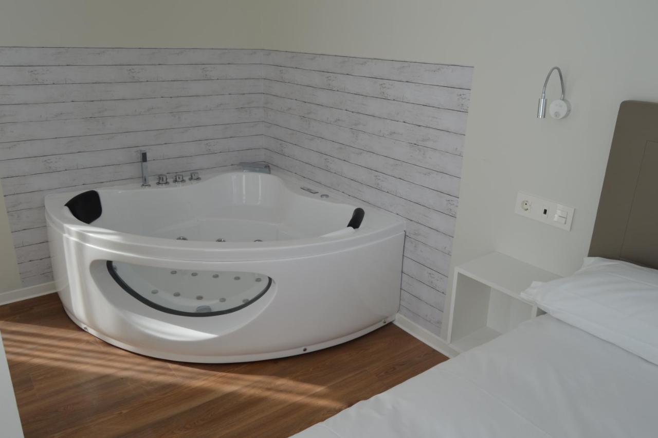 Apartamentos El Beyu Onís Zewnętrze zdjęcie